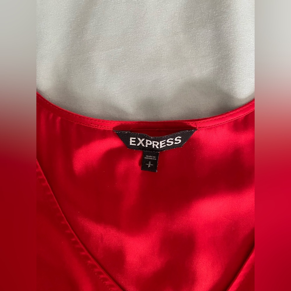 Express Blouse - Picture 2 of 2